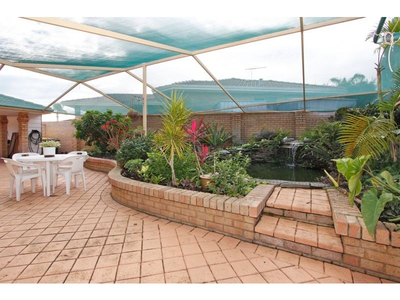 2 Korel Place, Coogee WA 6166