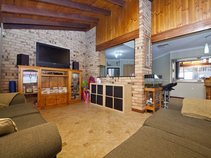 22 Donne Court, Spearwood WA 6163