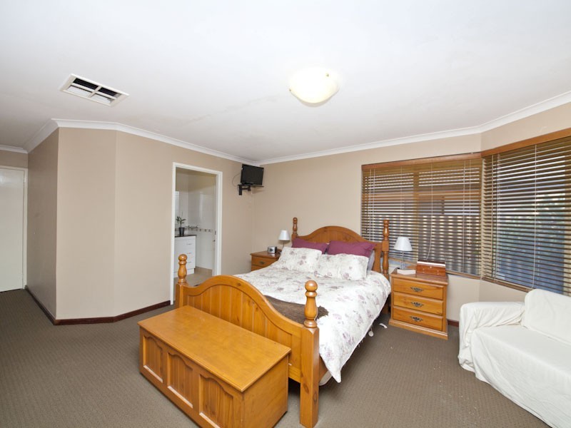 22 Donne Court, Spearwood WA 6163