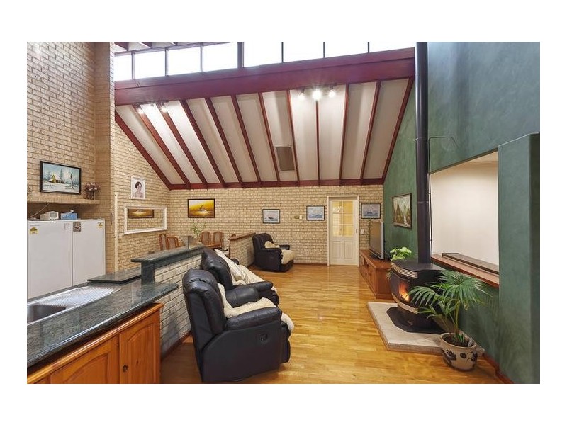 12 Kearsley Rise, Murdoch WA 6150