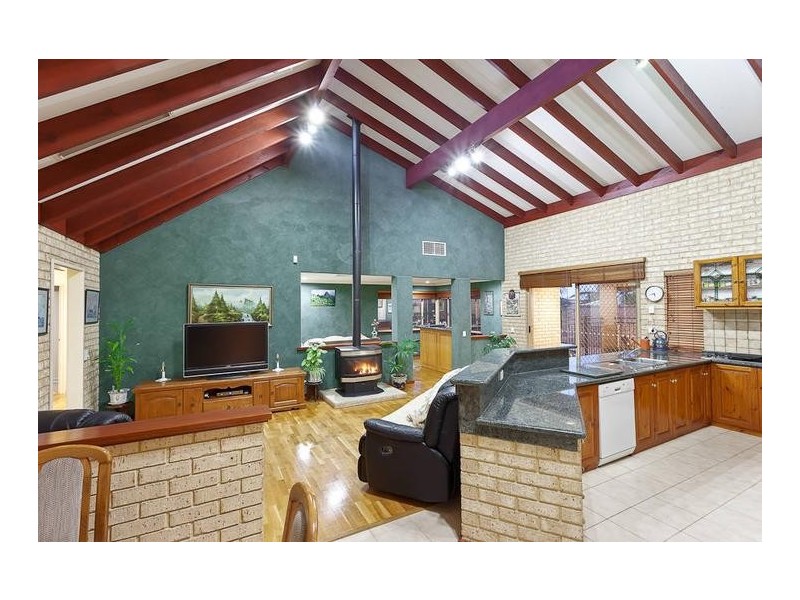 12 Kearsley Rise, Murdoch WA 6150