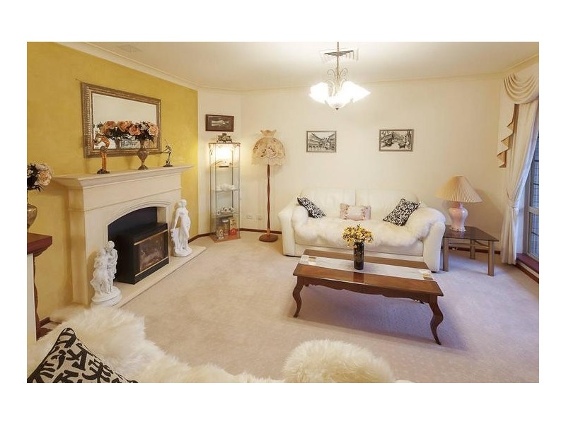 12 Kearsley Rise, Murdoch WA 6150