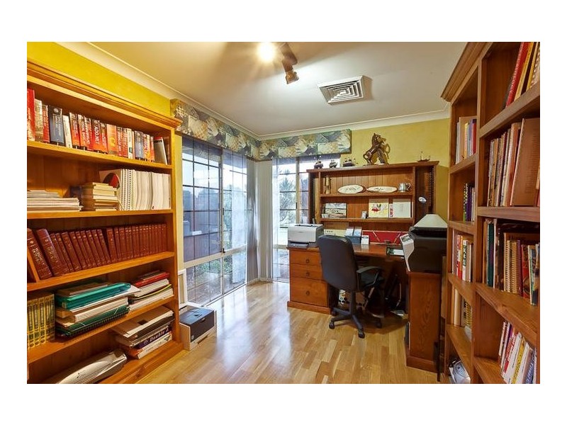 12 Kearsley Rise, Murdoch WA 6150