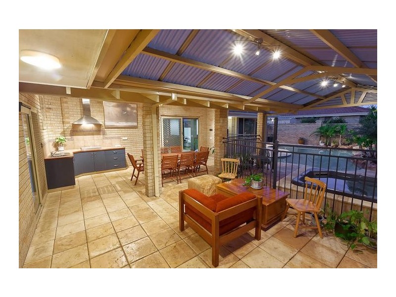 12 Kearsley Rise, Murdoch WA 6150