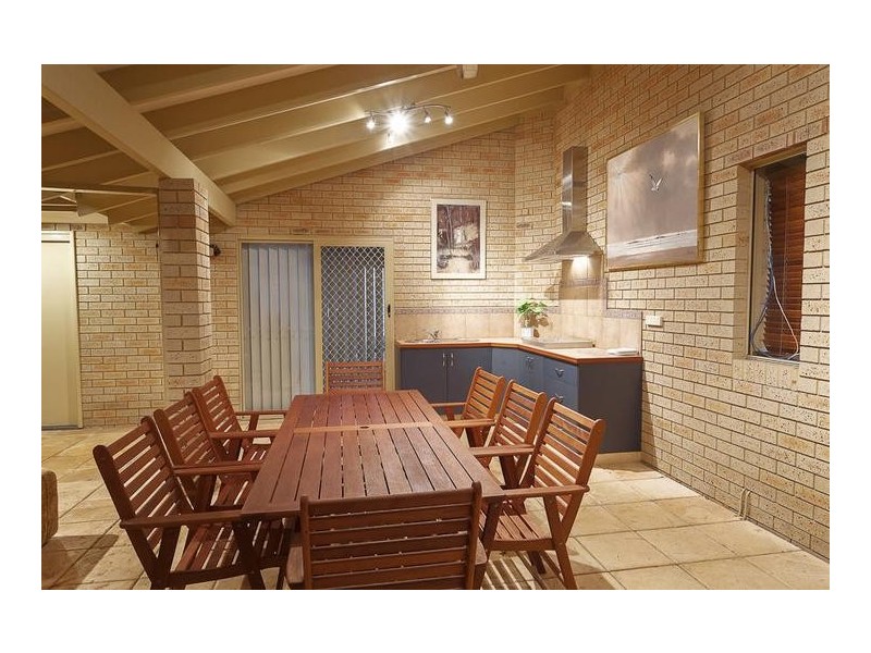 12 Kearsley Rise, Murdoch WA 6150