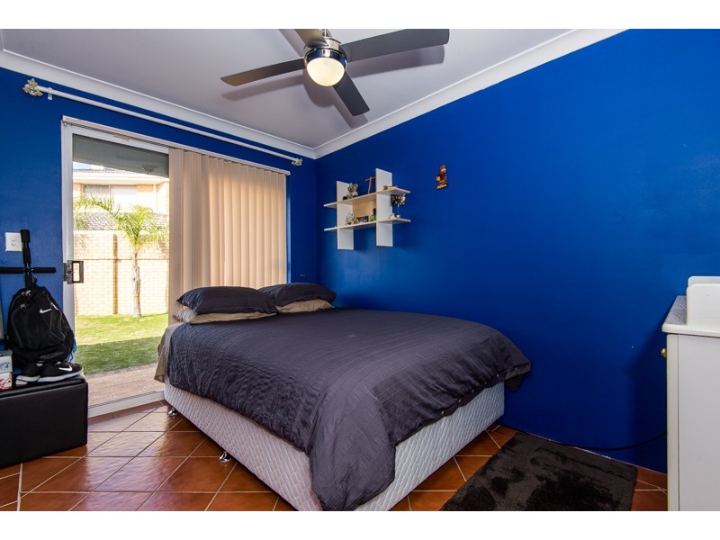 11 Viewcrest Rise, Coogee WA 6166