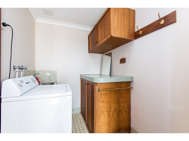 11 Viewcrest Rise, Coogee WA 6166