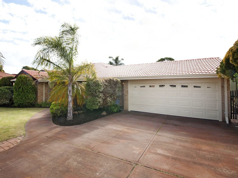 3 Richardson Arcade, Winthrop WA 6150