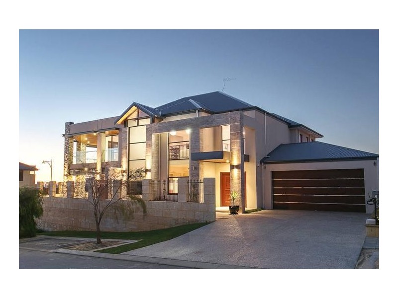 6 Bombay Heights, North Coogee WA 6163