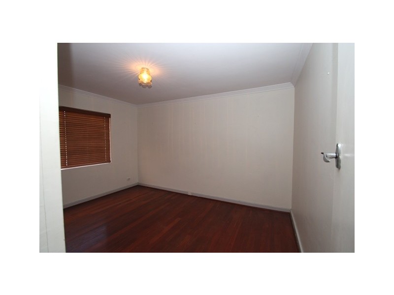 35 Doolette Street, Spearwood WA 6163