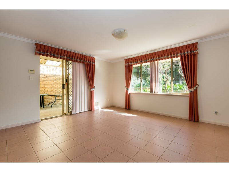 43B Fairbairn Road, Coogee WA 6166