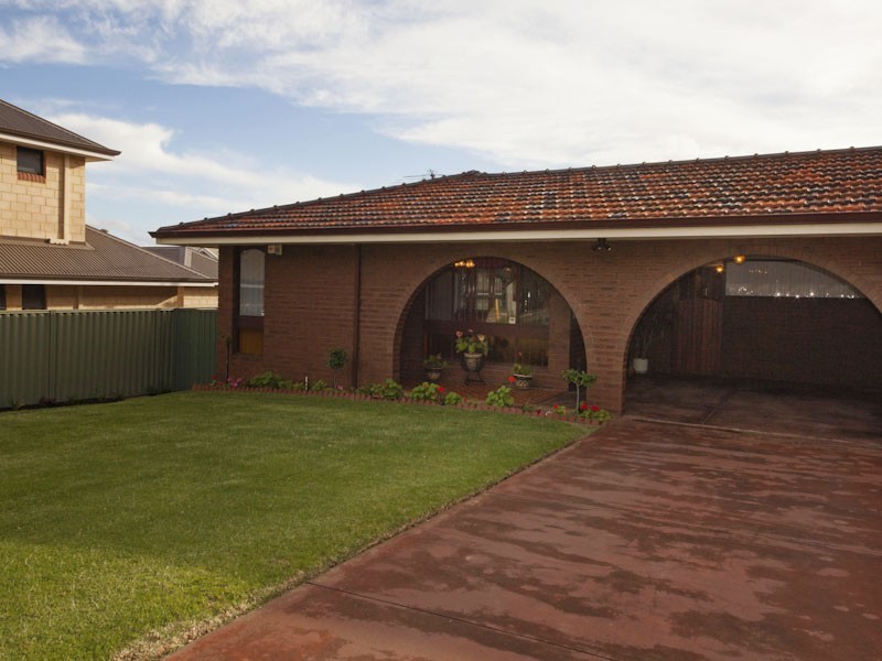 303B Rockingham Road, Spearwood WA 6163