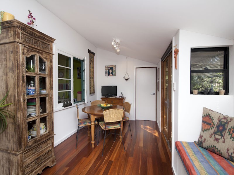 13 Yalgoo Avenue, White Gum Valley WA 6162