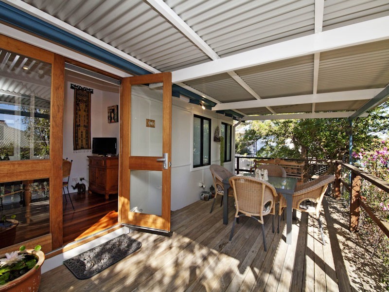 13 Yalgoo Avenue, White Gum Valley WA 6162