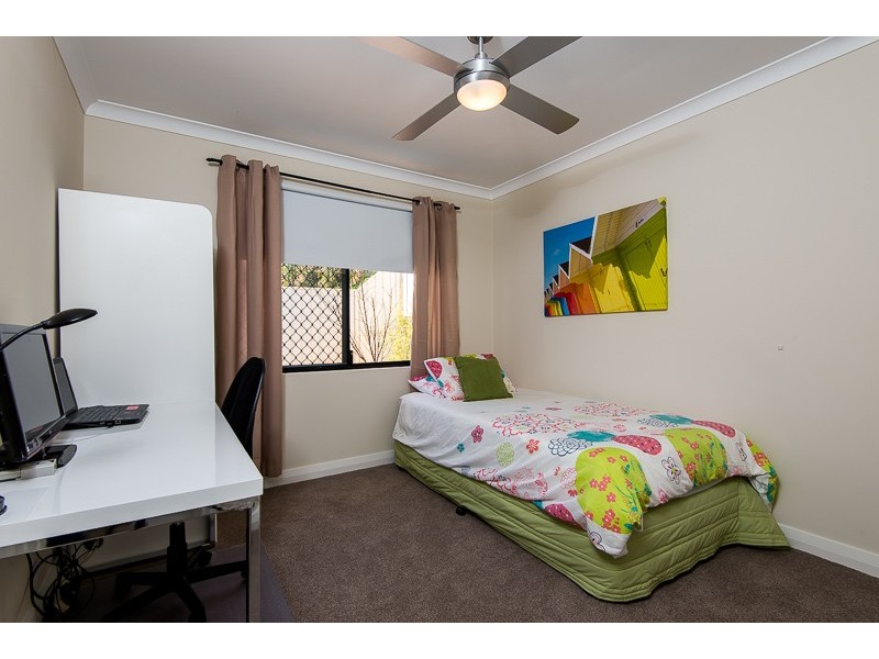 6 Peel Road, Coogee WA 6166