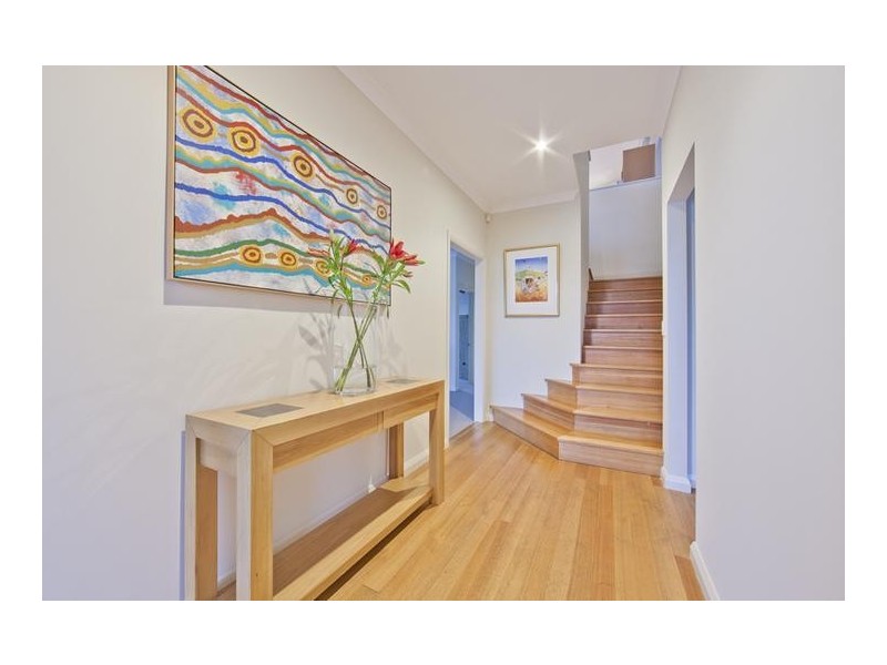 10 Christine Crescent, Coogee WA 6166