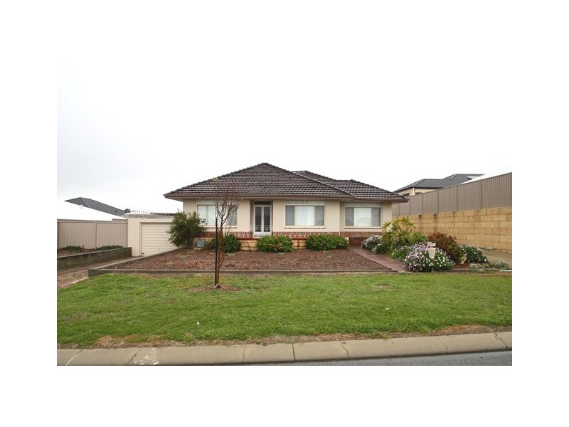 67 Birchley Road, Beeliar WA 6164