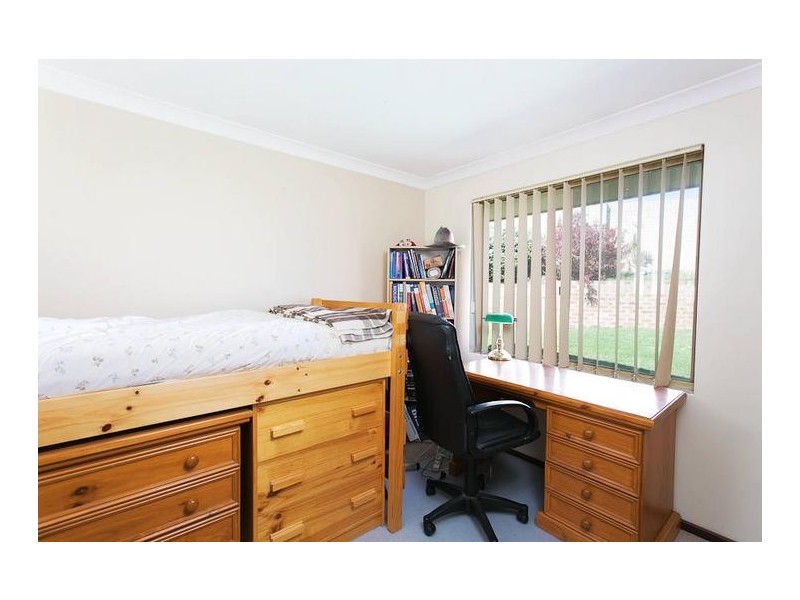 14A Meadow Close, Kardinya WA 6163