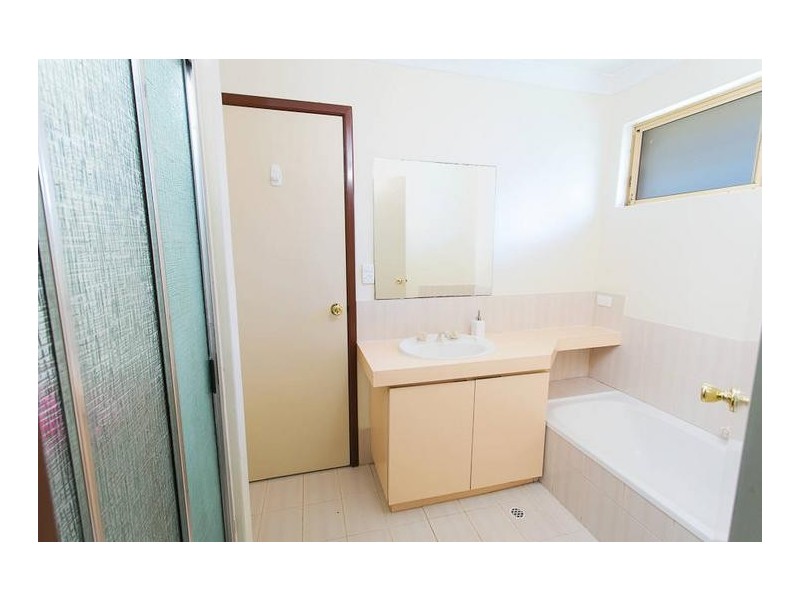 14A Meadow Close, Kardinya WA 6163