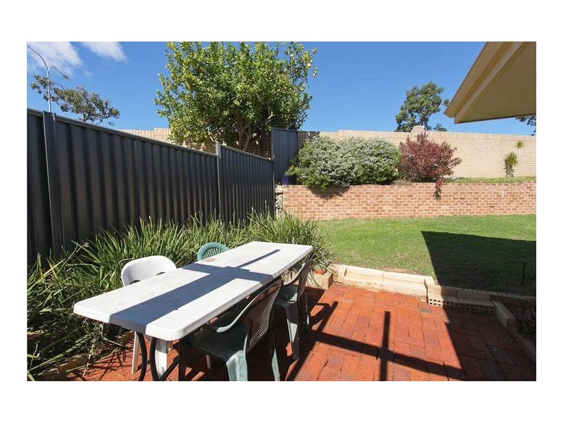 14A Meadow Close, Kardinya WA 6163