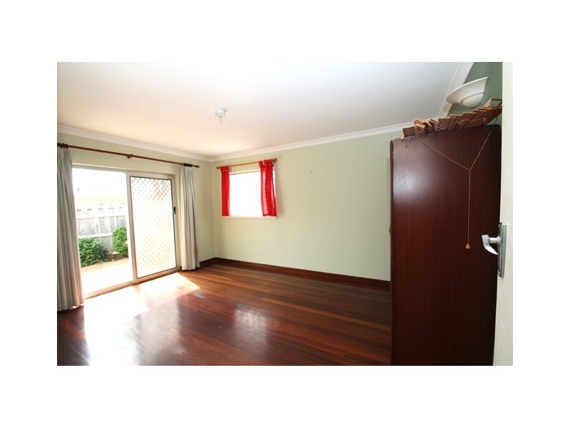 120 Blackwood Avenue, Hamilton Hill WA 6163