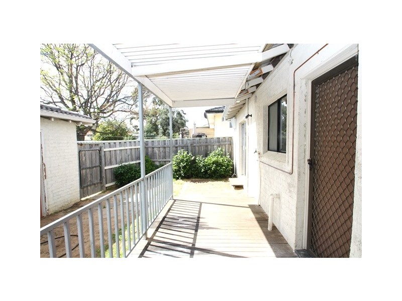 120 Blackwood Avenue, Hamilton Hill WA 6163