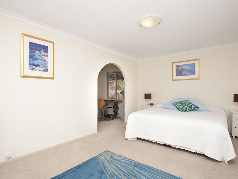 9 Gurney Road, Spearwood WA 6163
