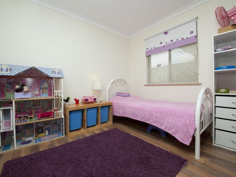 9 Gurney Road, Spearwood WA 6163