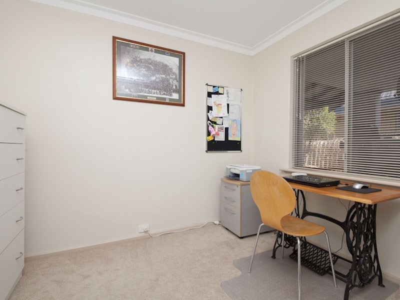 9 Gurney Road, Spearwood WA 6163