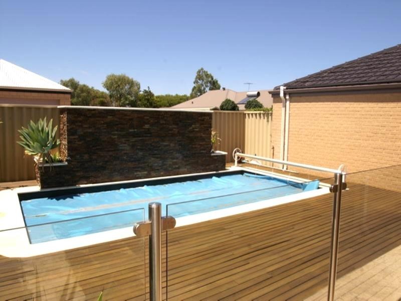 8 Halcyon Way, Atwell WA 6164