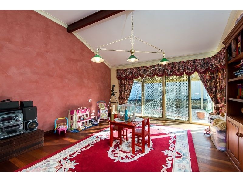 57 Amity Boulevard, Coogee WA 6166