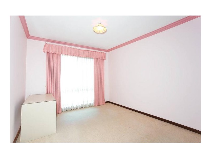 6 Browning Way, Munster WA 6166