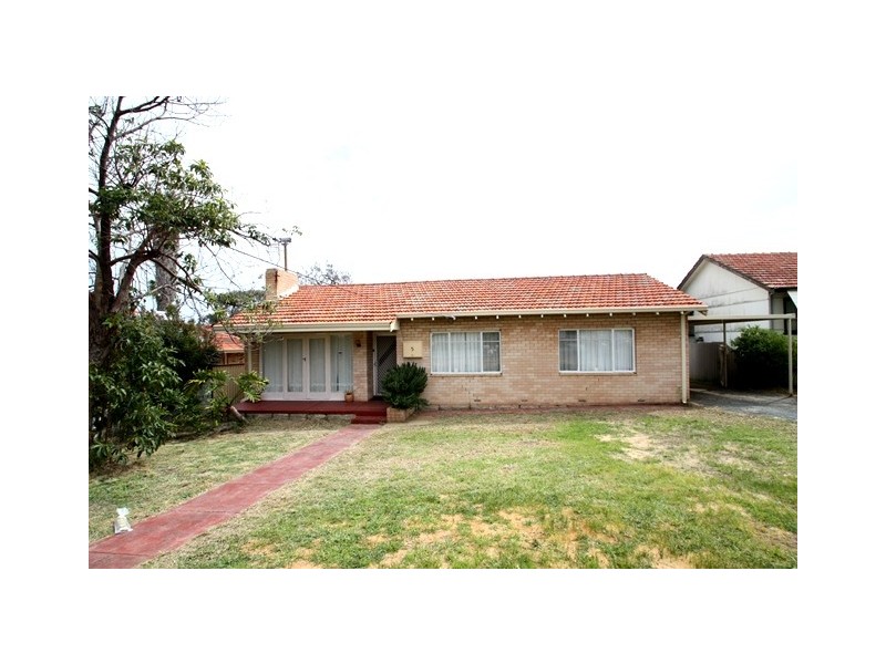 5 Davon Street, Hamilton Hill WA 6163