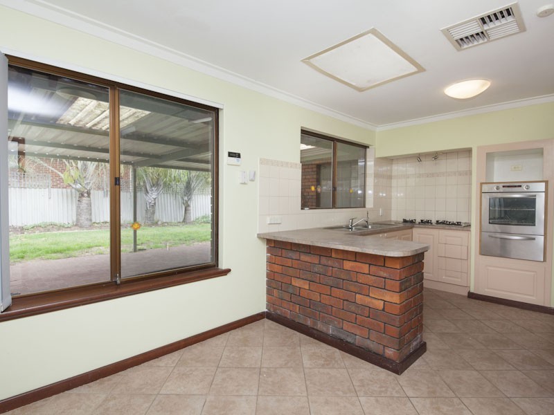 62 Sussex Street, Spearwood WA 6163