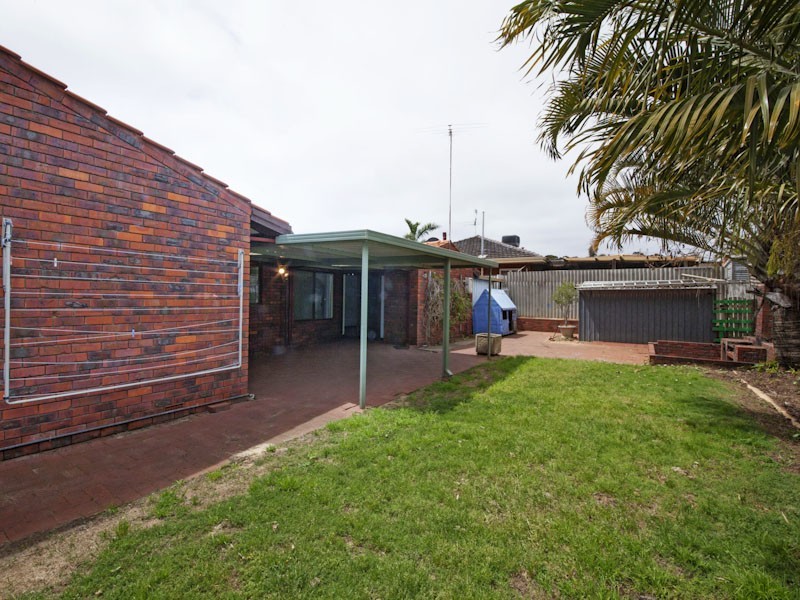 62 Sussex Street, Spearwood WA 6163