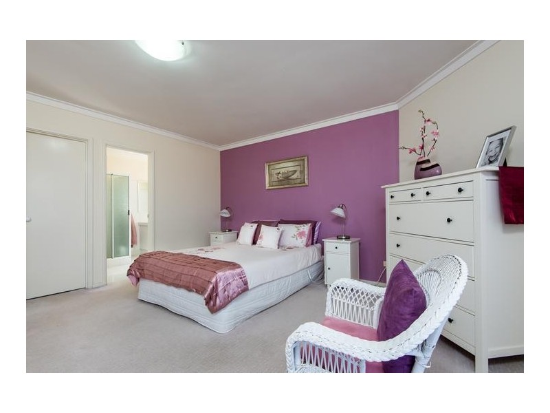 5 Nancy Way, Coogee WA 6166