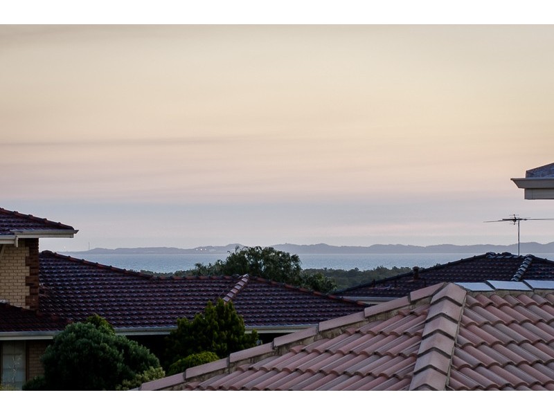 10 Porpoise Court, Coogee WA 6166