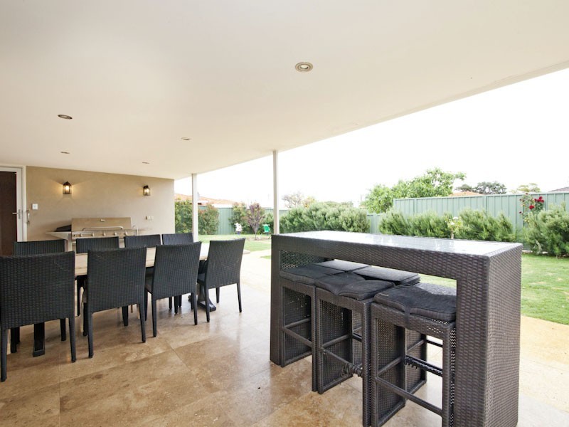 99 Leaside Way, Spearwood WA 6163