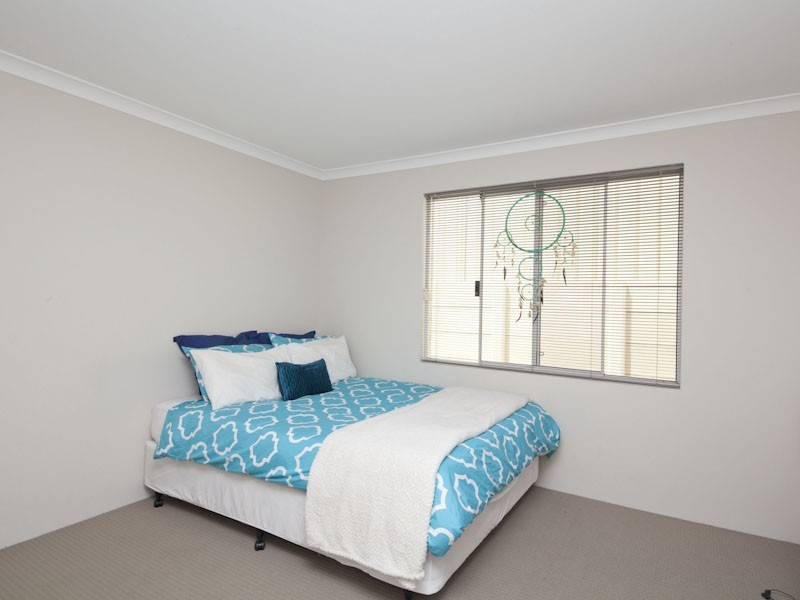 57 Birchley Rd, Beeliar WA 6164