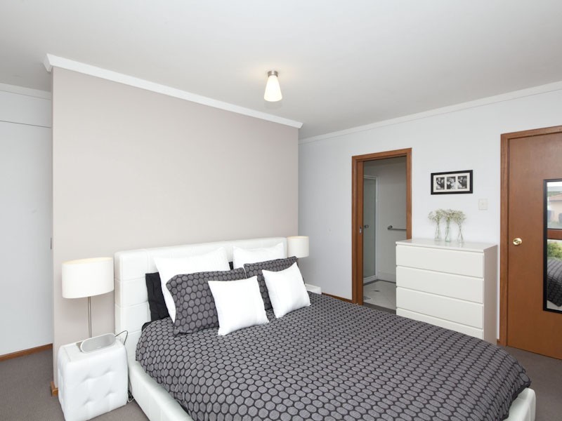 97 Leaside Way, Spearwood WA 6163