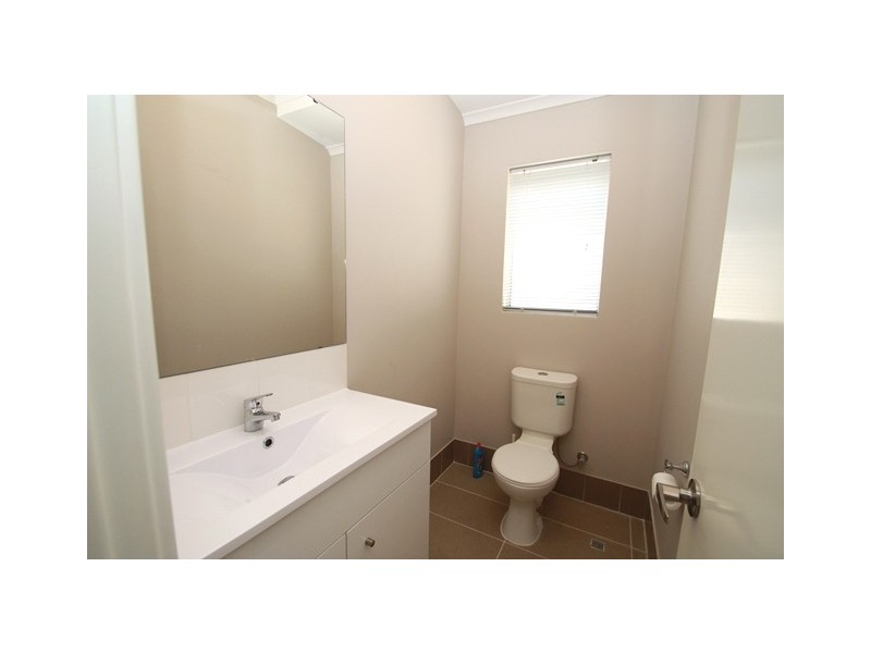 627 Rockingham Road, Munster WA 6166