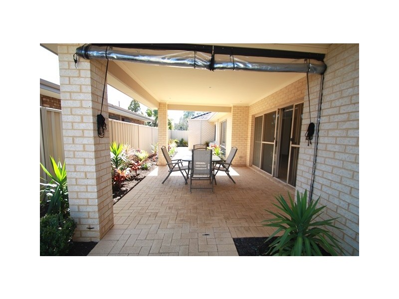 627 Rockingham Road, Munster WA 6166