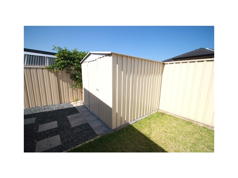 627 Rockingham Road, Munster WA 6166