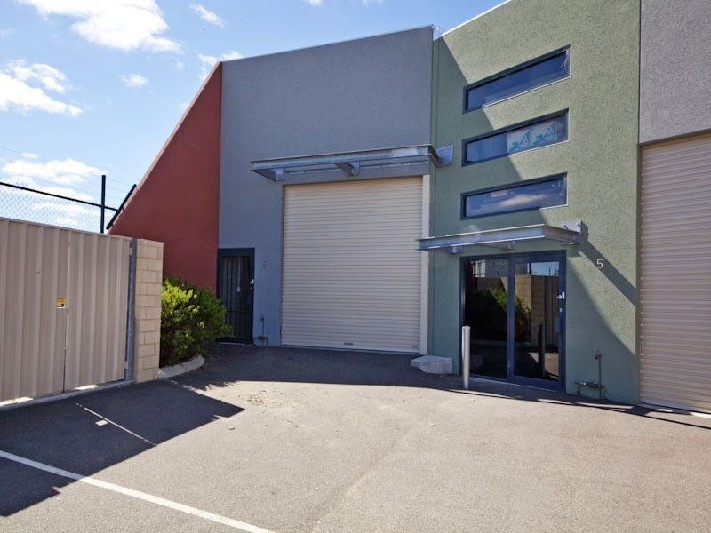 6/18 Ercey Road, Yangebup WA 6164