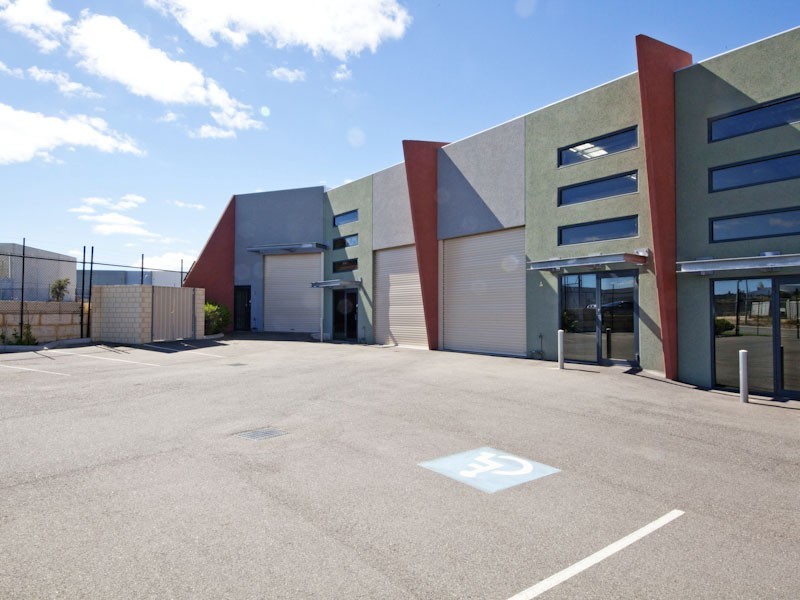 6/18 Ercey Road, Yangebup WA 6164