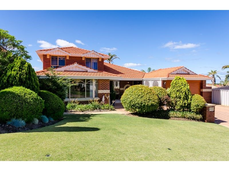 4 Vlaming Rise, Coogee WA 6166