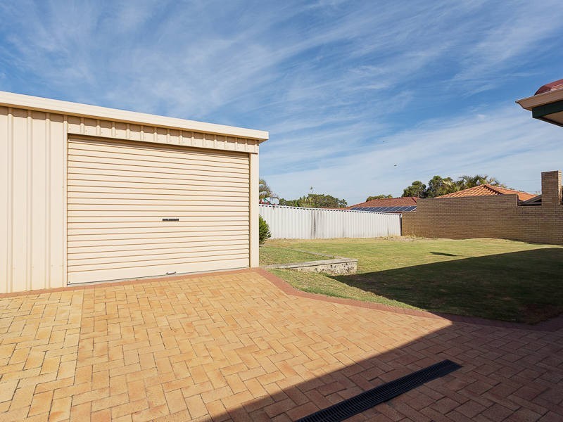 8 Moresby Close, Bibra Lake WA 6163