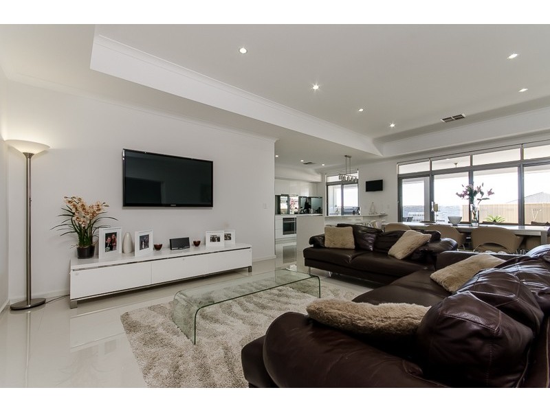 13 Sparrowhawk View, Beeliar WA 6164