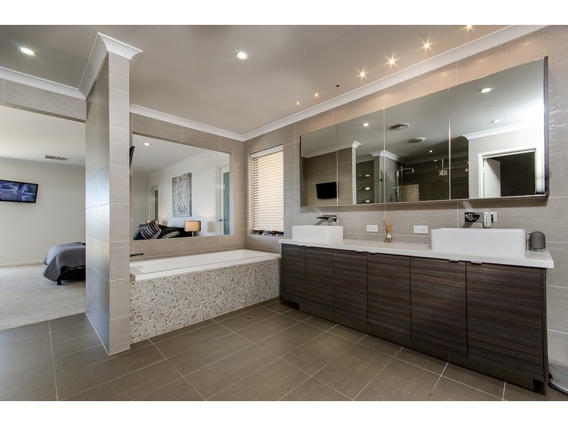 13 Sparrowhawk View, Beeliar WA 6164