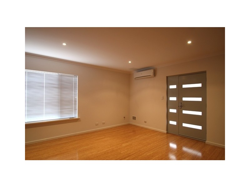 1/39 College Corner, O’connor WA 6163